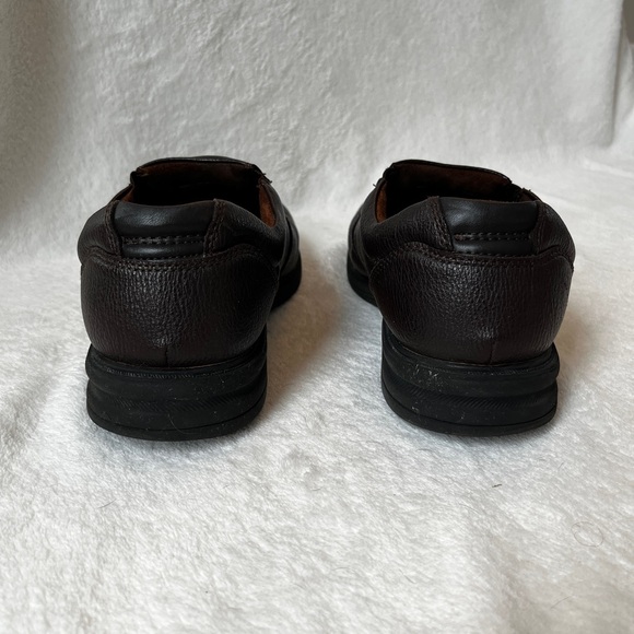 Clarks Brown Leather Slip On Shoes Men’s 11 Comfort Casual Loafers - Picture 4 of 11